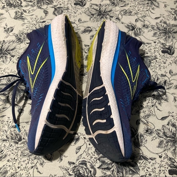 BROOKS Sz 10 Glycerin 19  Running Sneakers - Picture 6 of 13